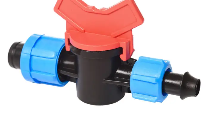 Кран стартовий з піджимом для стрічки крапельного поливу